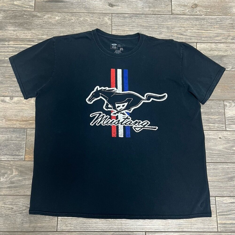Mustang Ford Mens size XXL 50/52 Officially Licensed T Shirt Short Sleeve Black